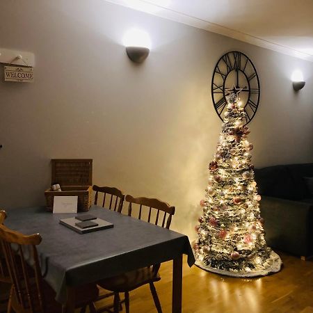 Woodlands Court Holiday Retreat Villa Paulton ภายนอก รูปภาพ